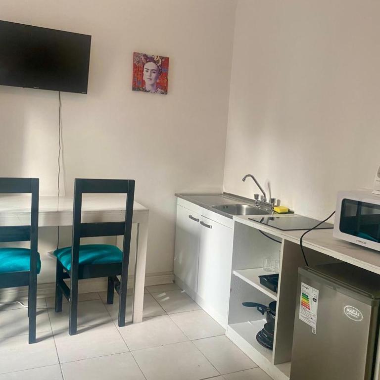 Eco Dpto Estudio El golf 10 - Apartamento de 1 dormitorio - 8