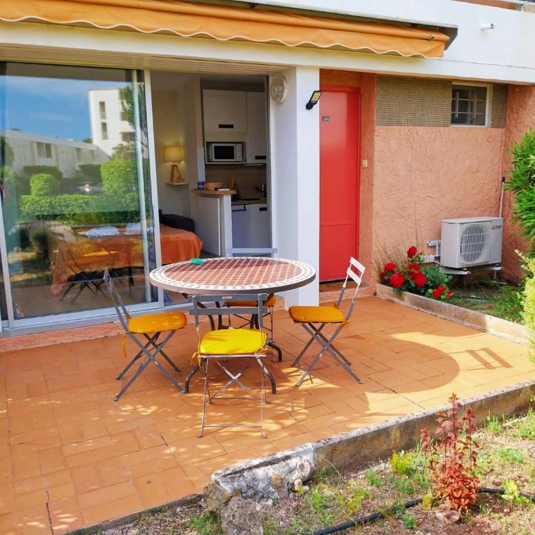 Appartement Bord de mer - Apartment mit 1 Schlafzimmer - 1