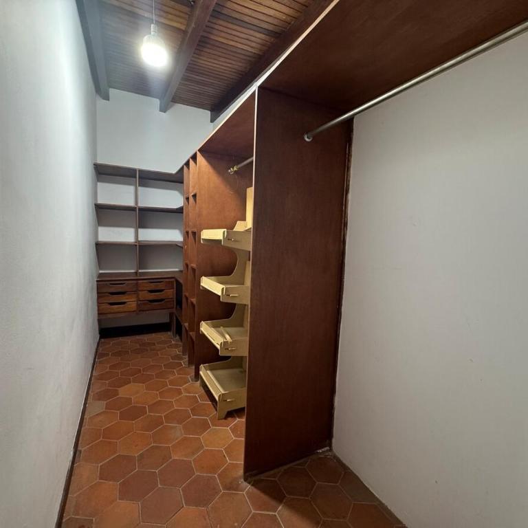 Casa La Floresta - Three-Bedroom Apartment - 10