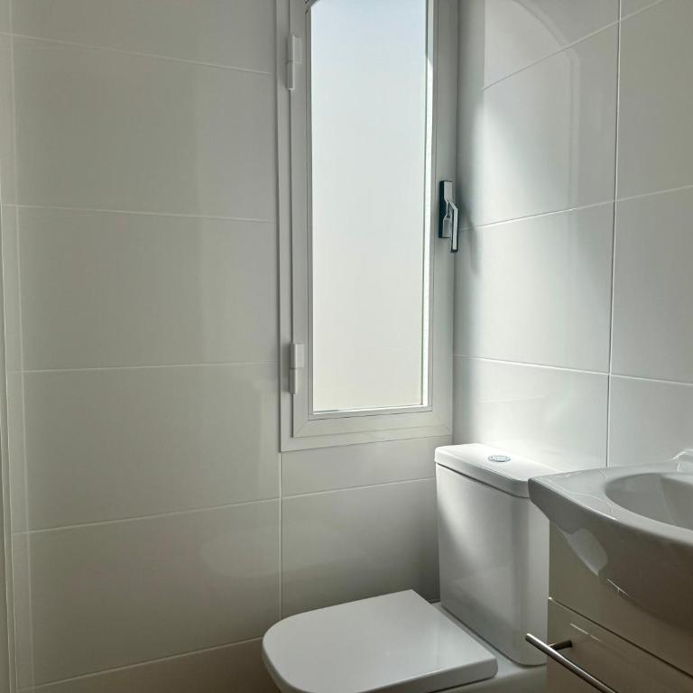 Azor Playa Somhome - Two-Bedroom Apartment with Pool View - 9