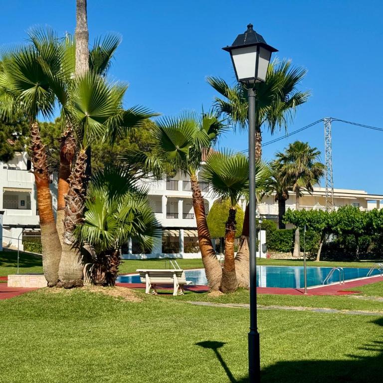 Azor Playa Somhome - Two-Bedroom Apartment with Pool View - 2