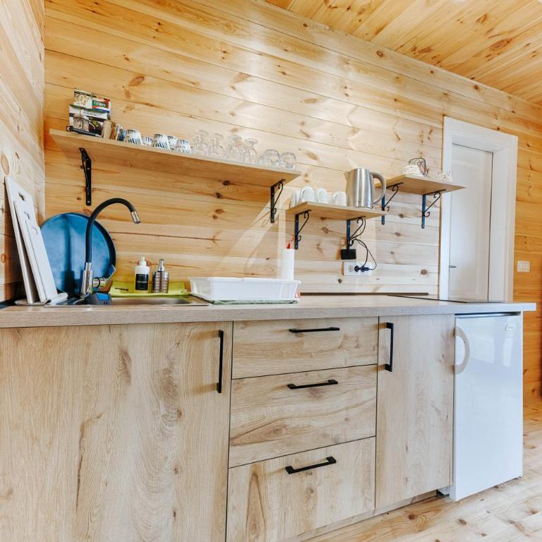Olive Hills holiday homes 3 - Three-Bedroom Chalet - 10