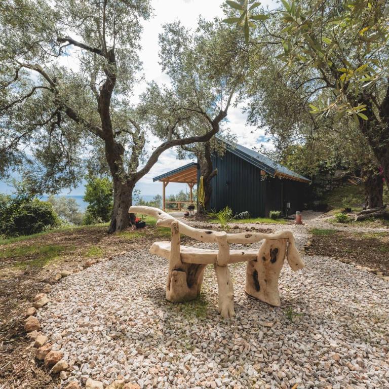 Olive Hills holiday homes 3 - Three-Bedroom Chalet - 20