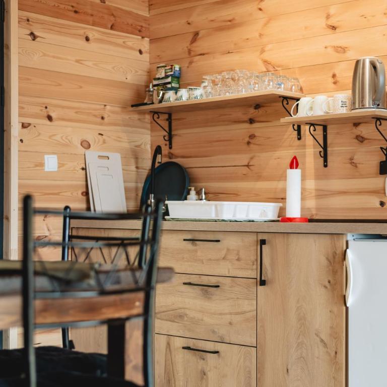 Olive Hills holiday homes 3 - Three-Bedroom Chalet - 34