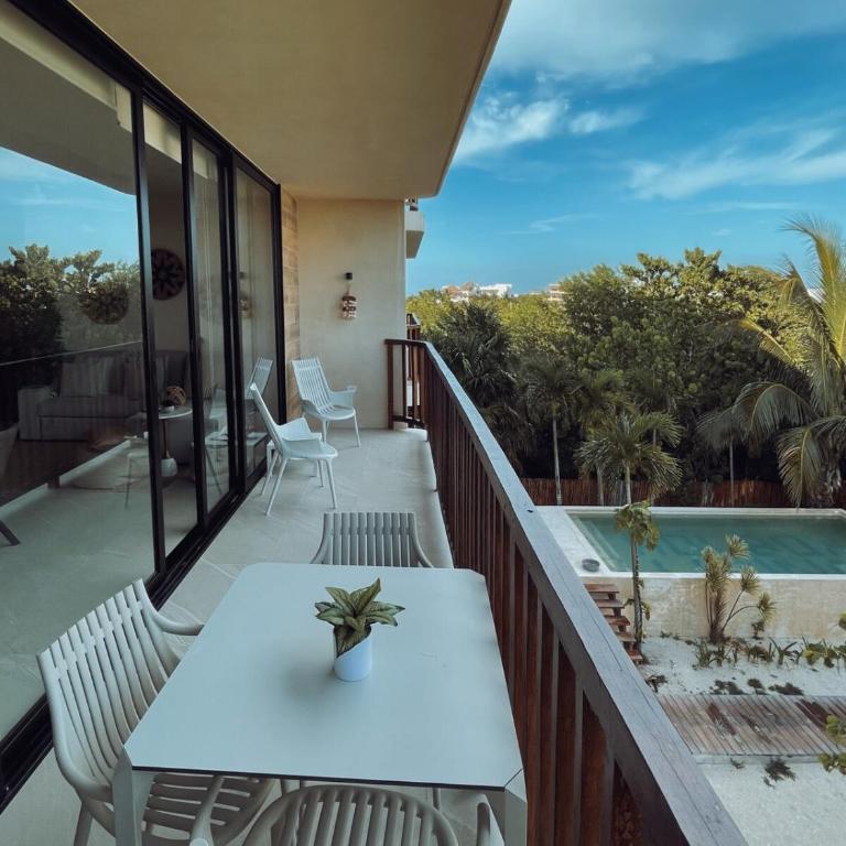 Sunset 2BR Apartment Steps from the Beach with Ocean View - Apartamento de 2 dormitorios - 11