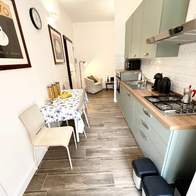 Trastevere10 - Appartamento con 2 Camere da Letto e Balcone - 12