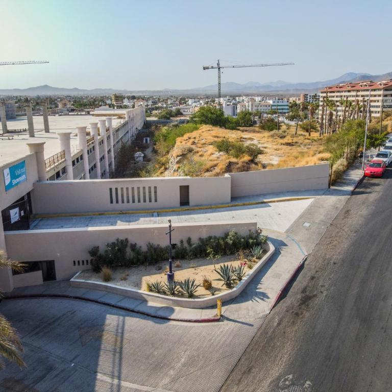 2 BR Cabo Marina Walk to Beach & Private Jacuzzi - Apartamento - 26
