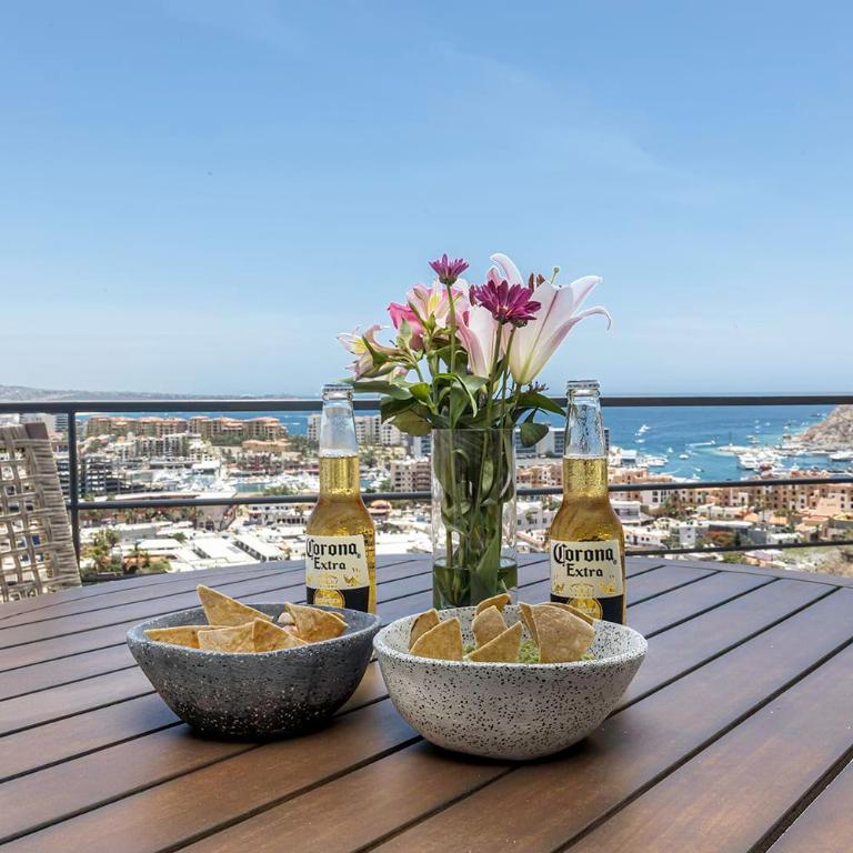 Stunning Ocean Views & Walk to Cabo Marina - Apartamento - 4