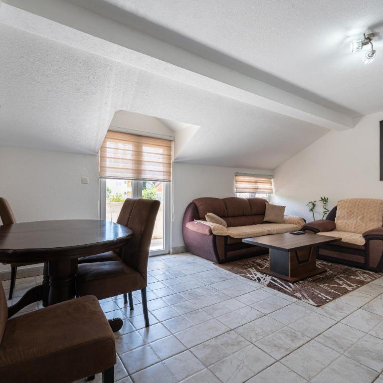 Apartments R&M - Apartman sa Balkonom - 7