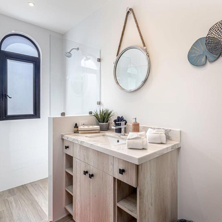 Cozy 2 BR with Private Terrace & BBQ in Quivira - Apartamento - 10