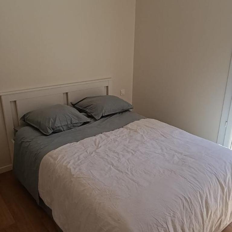 Maison climatisée avec Grand Jardin - 10 min à pied du Brusc et de sa plage - Four-Bedroom House - 19