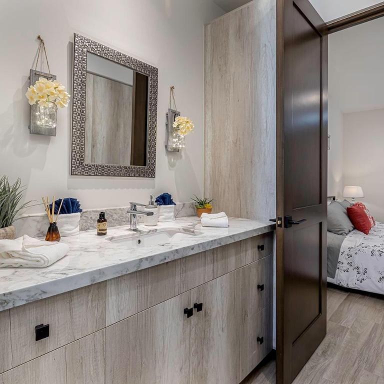 Gorgeous 2 BR Condo with Resort Access at Mavila - Apartamento - 9
