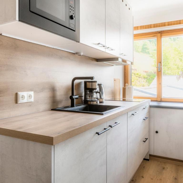 Ferienwohnungen Windischlehen am Zeller See - Apartment mit 2 Schlafzimmern - 2