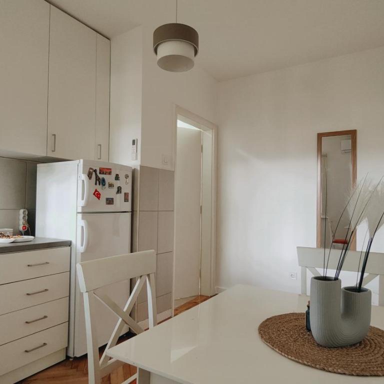 Cozy & Bright Garden Flat - Apartman sa 1 Spavaćom Sobom - 4
