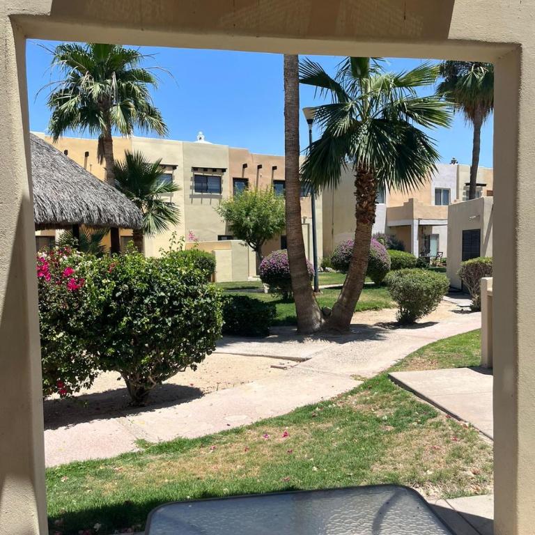 Casa Cupulas - Three-Bedroom House - 5