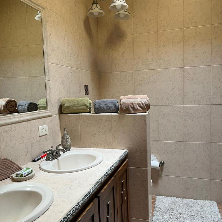 Casa Cupulas - Three-Bedroom House - 17