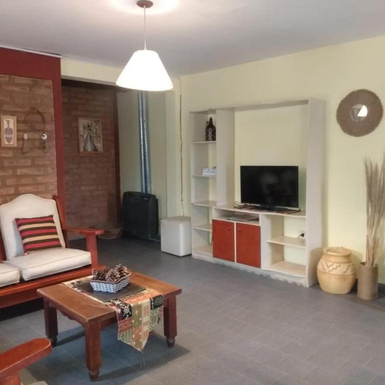 Casa Victoria - Three-Bedroom Townhouse - 1