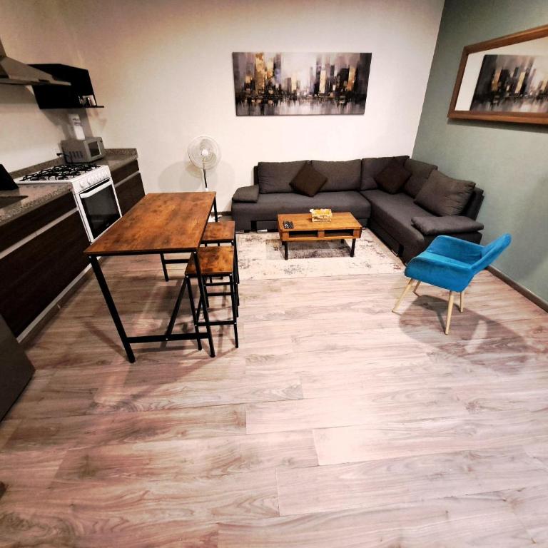 Edificio Villalongin No. 183 - Apartamento de 1 dormitorio con terraza - 2