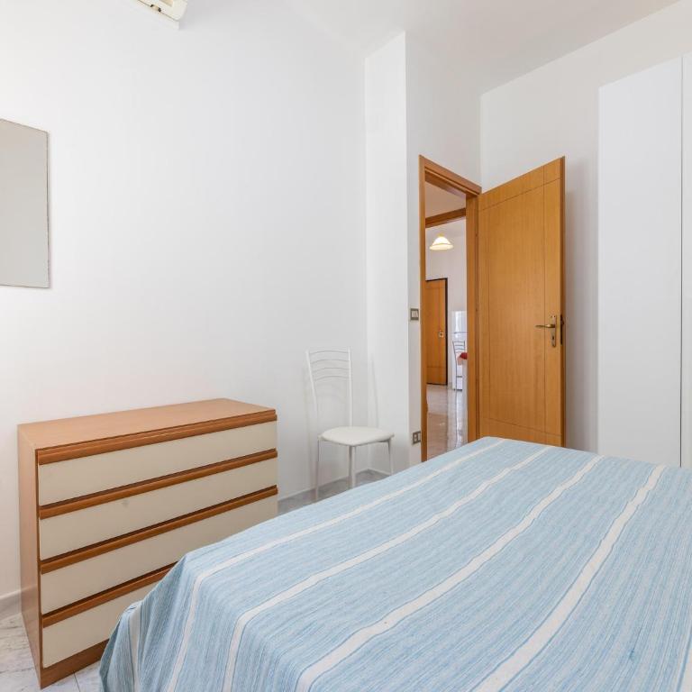 Apartment in Rivabella near the Beach - Two-Bedroom Apartment - 10