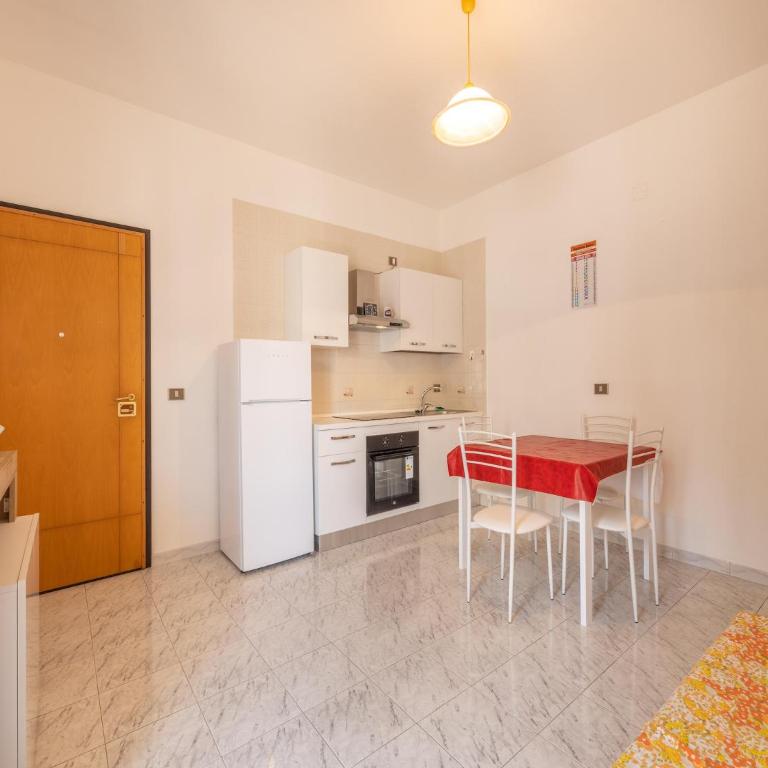 Apartment in Rivabella near the Beach - Two-Bedroom Apartment - 5
