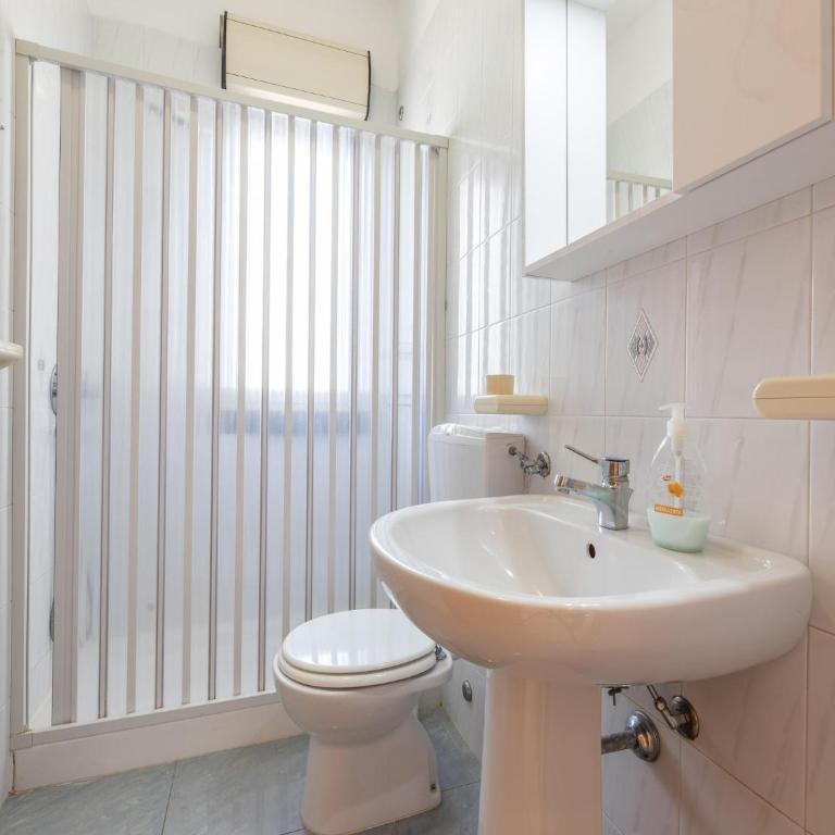 Apartment in Rivabella near the Beach - Two-Bedroom Apartment - 15