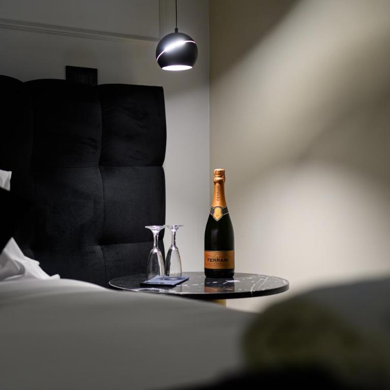 Rome Elegant Suite - Camera King Superior - 15