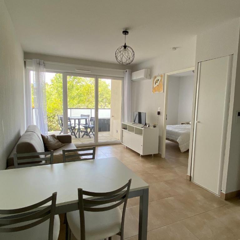 T2 Climatisé à Argelès-sur-Mer avec Terrasse, Jardin et Parking - FR-1-732-49 - Appartement - 12