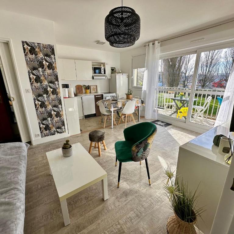 Charmant 2 pièces, balcon, proche centre-ville Cabourg, 4 pers, parking sécurisé - FR-1-487-360 - Apartment - 3