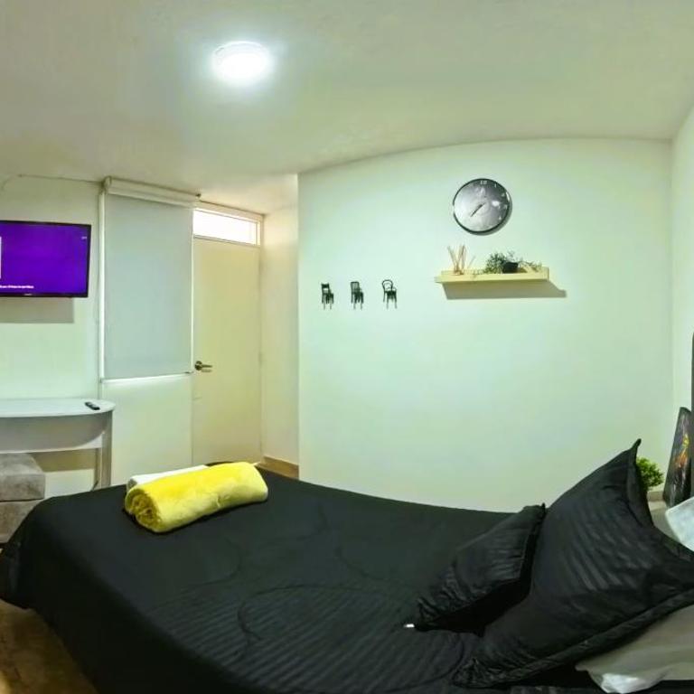 Casa de huéspedes Embajada Americana Aeropuerto - Habitación Individual con baño compartido - 20