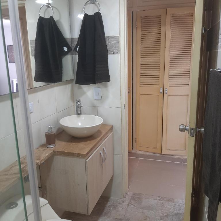 Confortable - One-Bedroom Apartment with Sea View - 9