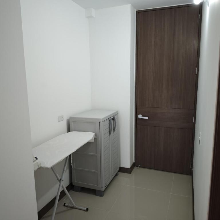 Suite Privada, Aire Acondicionado, Balcon y Piscina - Habitación Doble con balcón - 2 camas - 6