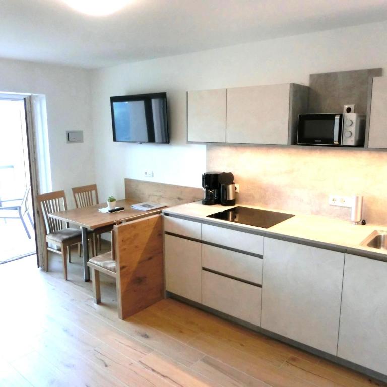 Fritzenhof - Appartamento con 2 Camere da Letto e Balcone - 7