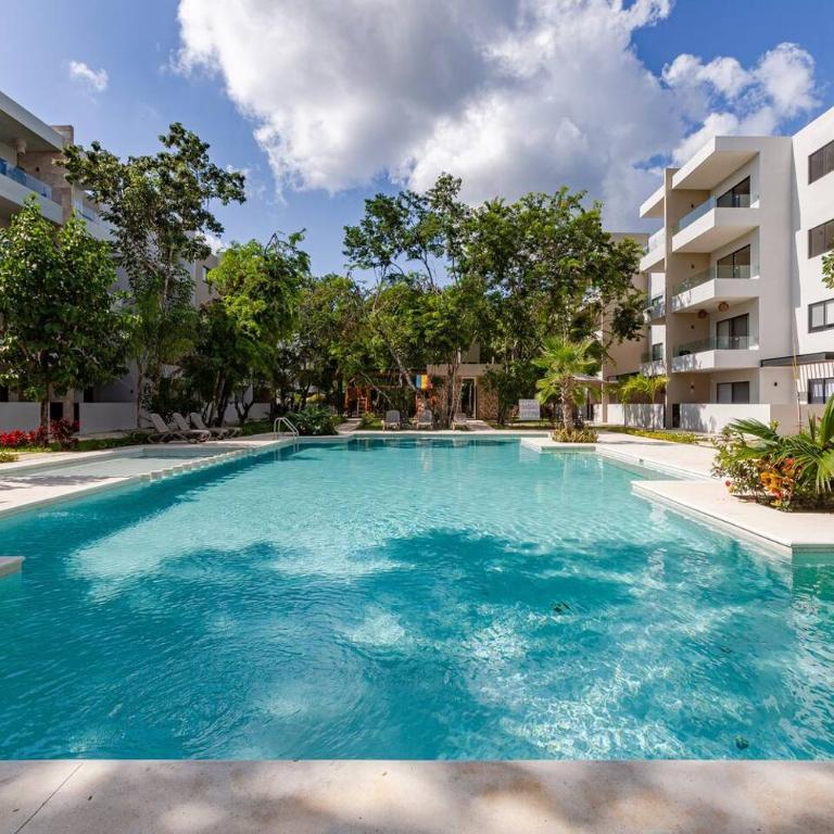 NEW Condo Jaguar 12min to Caribe,Pools,Playground - Three-Bedroom Apartment - 40