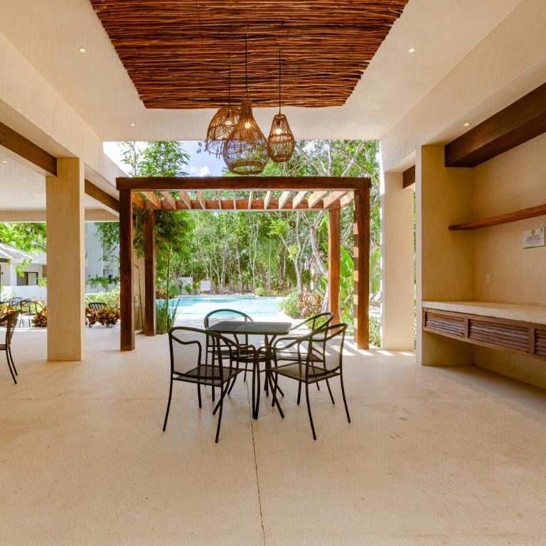 NEW Condo Jaguar 12min to Caribe,Pools,Playground - Three-Bedroom Apartment - 34