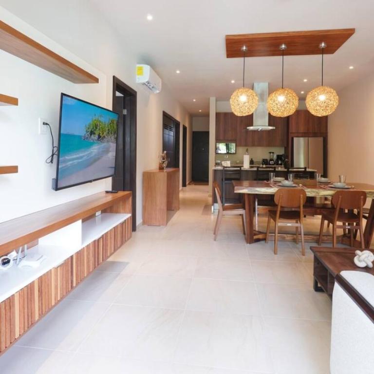NEW Condo Jaguar 12min to Caribe,Pools,Playground - Three-Bedroom Apartment - 11