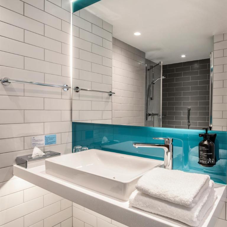 Holiday Inn Express & Suites Reims - Rives de Vesle by IHG - Chambre Standard Lit Queen-Size - 3
