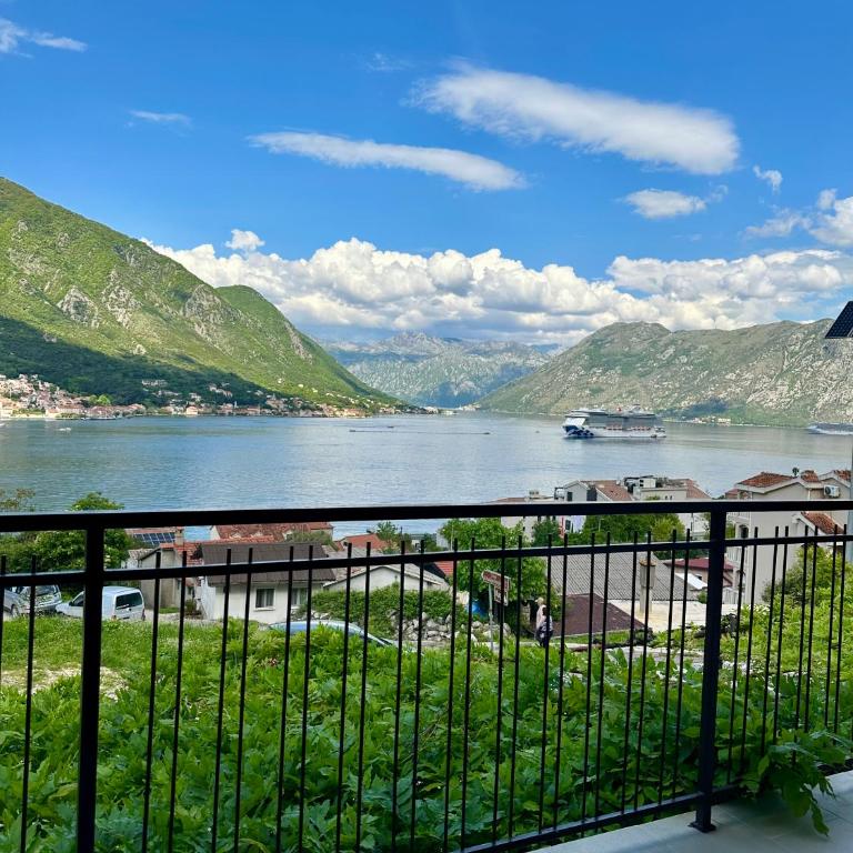 Stunning Sea View - Brand New Apartments - Apartman sa Balkonom i Lepim Pogledom - 5