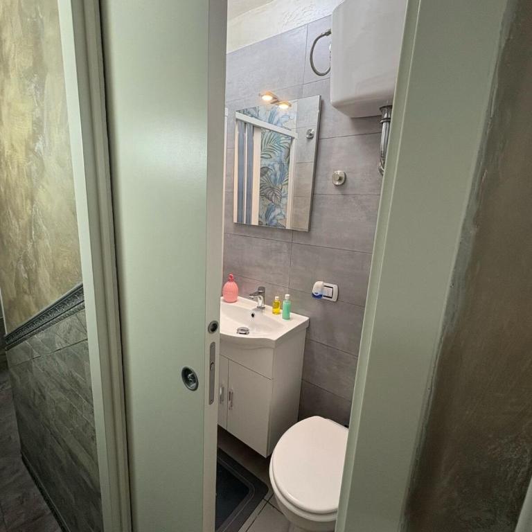 Il Rifugio di Kekka piazza del Plebiscito Napoli - Appartamento con 1 Camera da Letto - 39