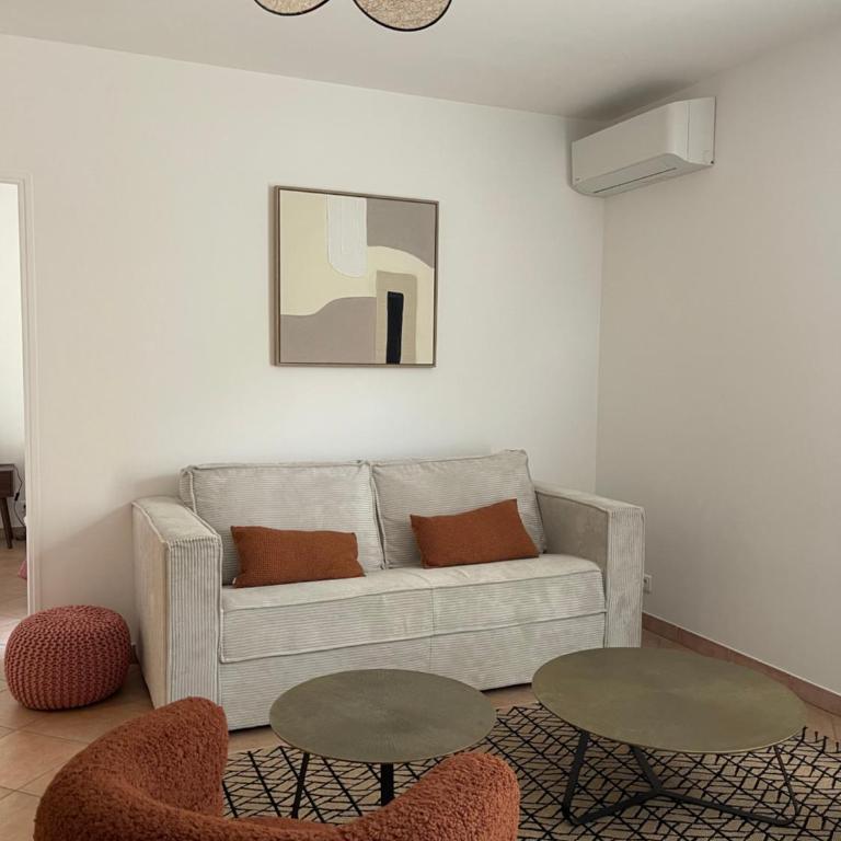 Appartement vue Mer en plein centre - One-Bedroom Apartment with Balcony and Sea View - 1