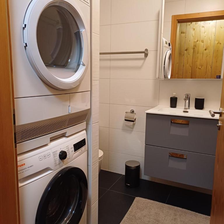 Spacieux appart - 2 chambres à coucher incl Jacuzzi Privé - Apartamento de 2 dormitorios - 22