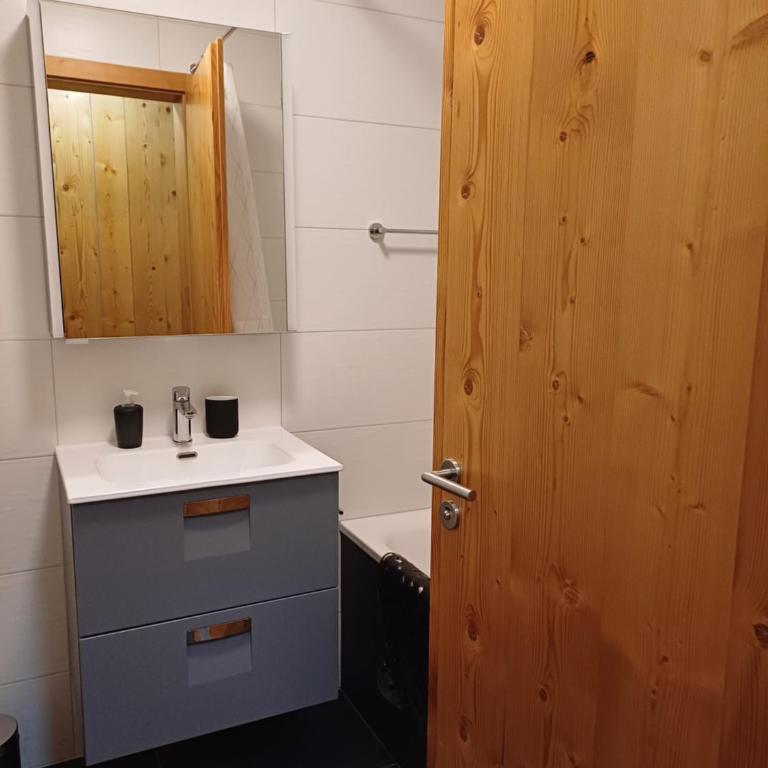 Spacieux appart - 2 chambres à coucher incl Jacuzzi Privé - Apartamento de 2 dormitorios - 21