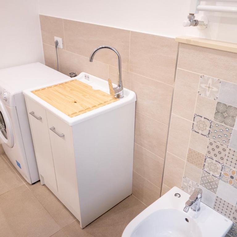 Casa Nino - Two-Bedroom Apartment - 25