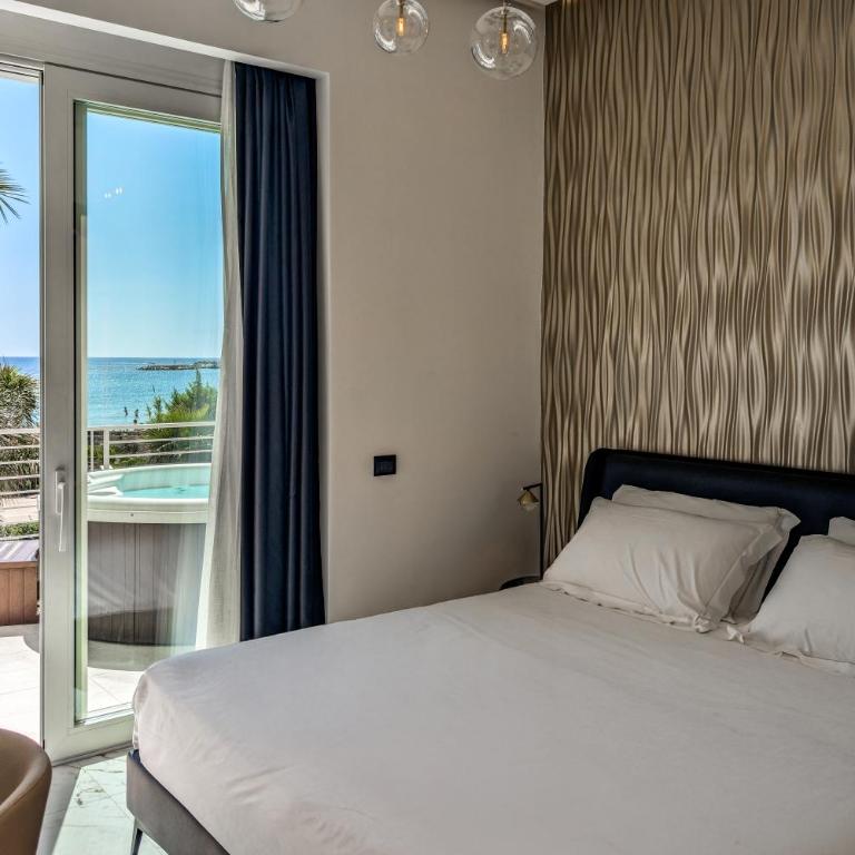 Hotel Nautilus Excelsior - Adults Only - Camera Deluxe con Vasca Idromassaggio e Vista Mare - 2