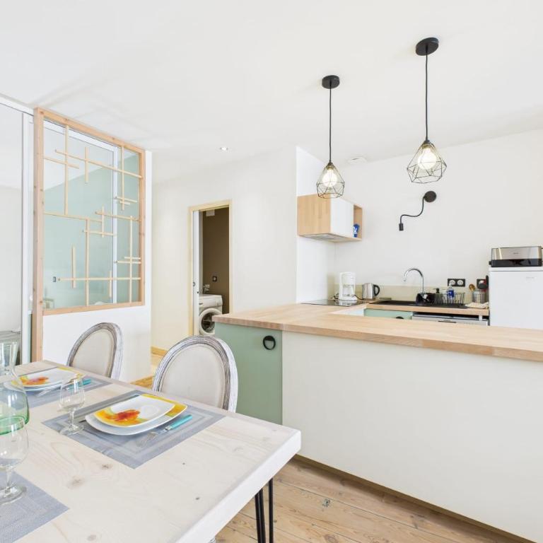 Chic T2 rénové au cœur de Clermont-Ferrand à 2 min de Jaude ! - Appartement - 2