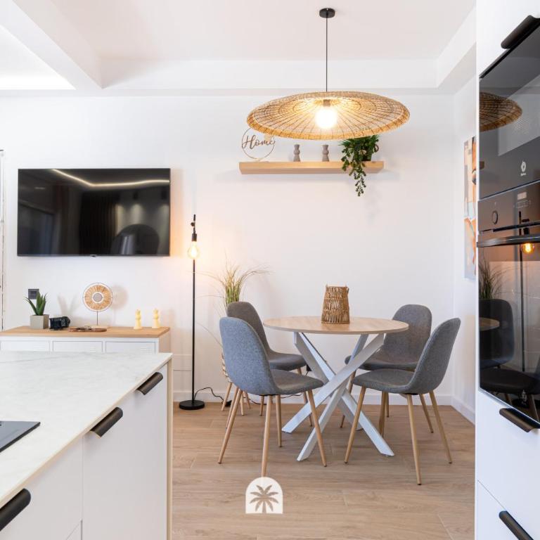 Mediterranean Way - Punta Prima 17 - Superior Apartment with Balcony - 10