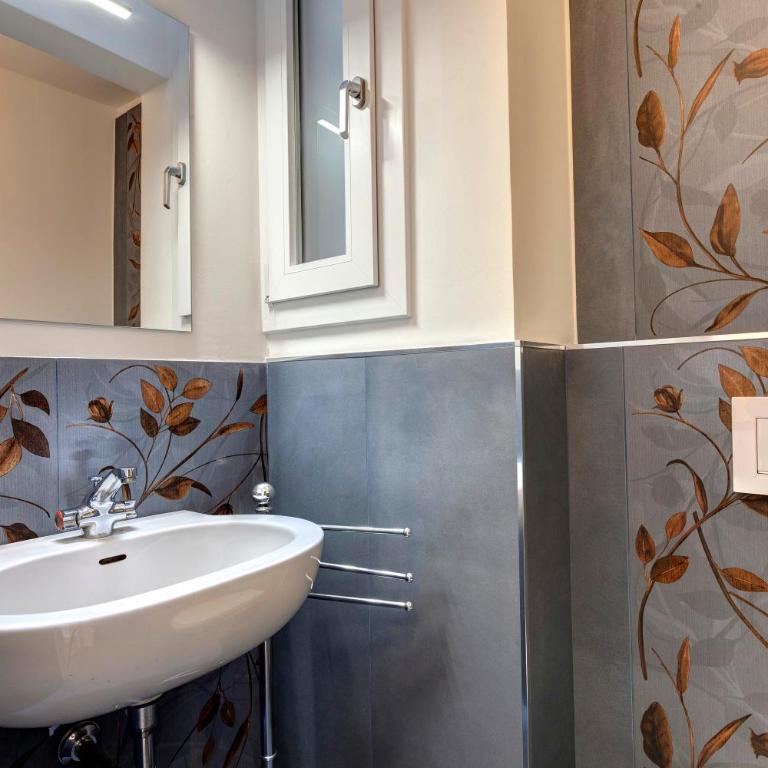San Gallo Apartment by Mamo Florence - Appartamento con 2 Camere da Letto e Terrazza - 22
