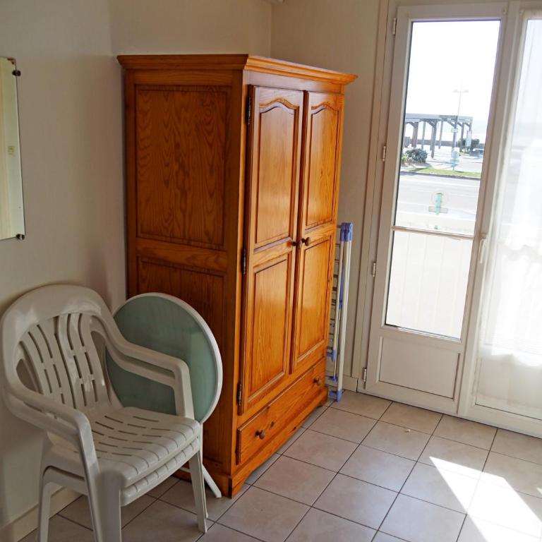 APPARTEMENT FACE MER T2 35 m2 pour 4 personnes proche tous commerces - Apartment mit 1 Schlafzimmer - 12