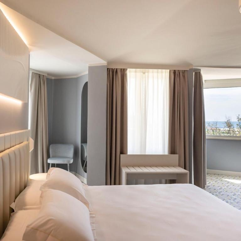 Grand Hotel - Junior Suite con Vista Mare - 2
