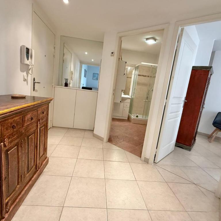 JUAN LES PINS - 2 people - Close to beaches and shops - Appartement - 13