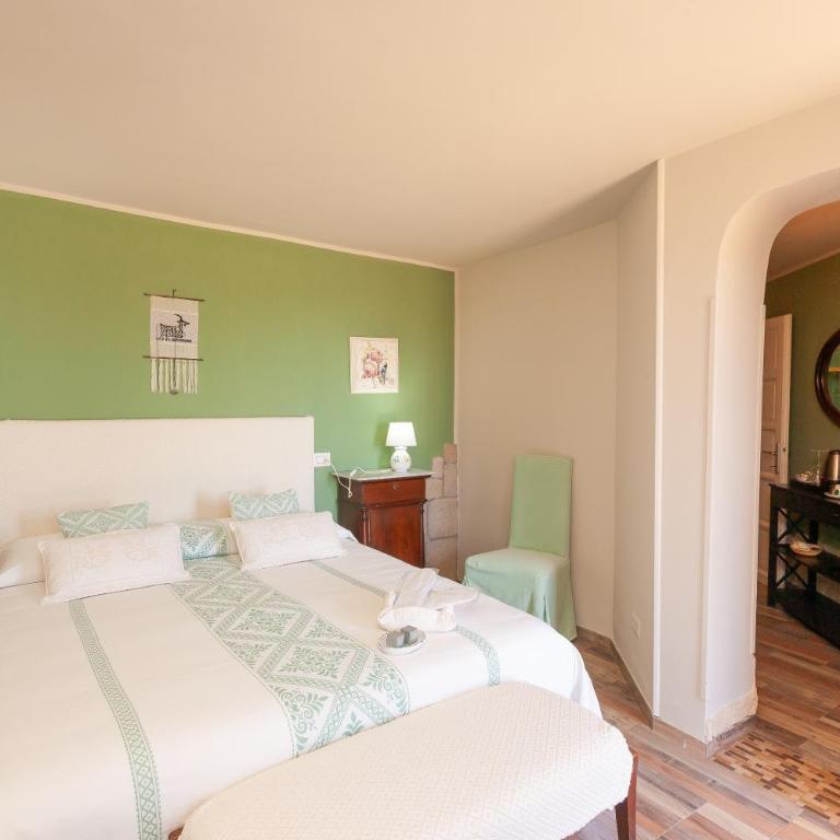 Domus Francy - King Room with Sea View - 3